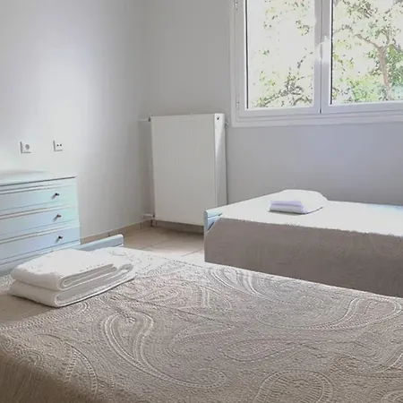 A Great At A Comfortable Large Apartment Athens